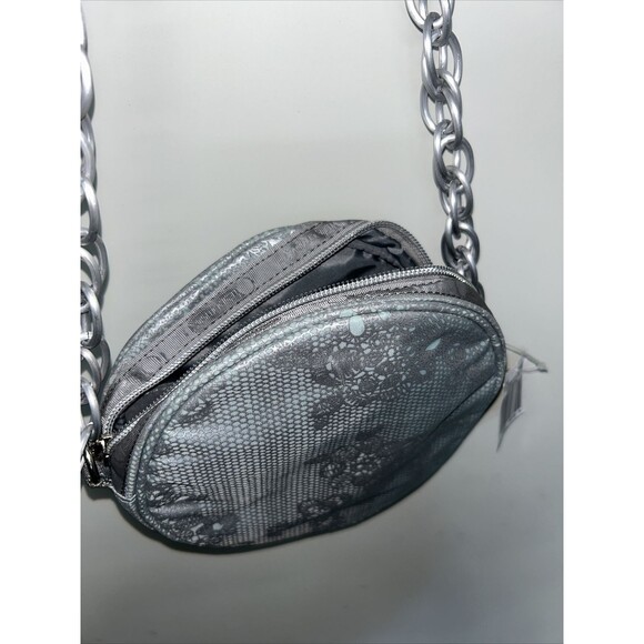 Le sportsac Silver sequins Round Small Crossbody NWT - Picture 12 of 16